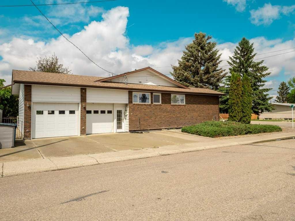 2201 21 Avenue, Coaldale, AB - Outdoor