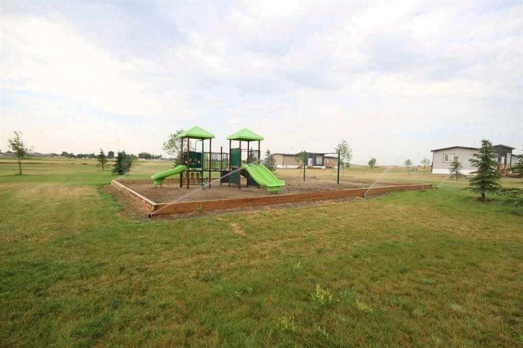2 Meadows Way, Taber, AB