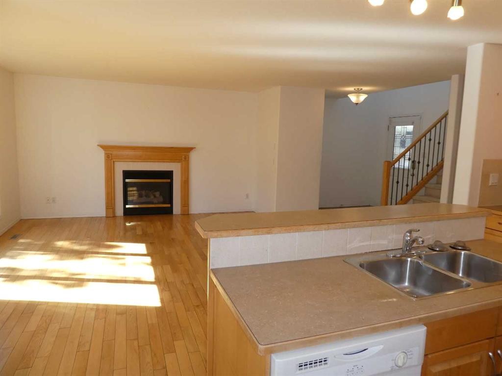 243 Fairmont Boulevard South, Lethbridge, AB