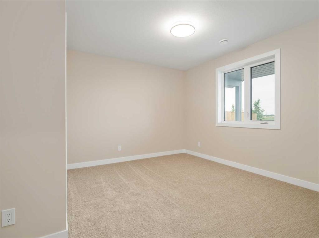 4818 72 Avenue, Taber, AB - Indoor Photo Showing Other Room
