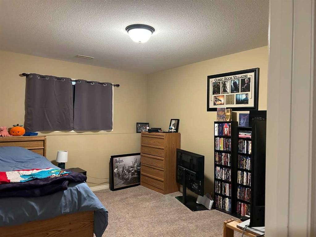 5026 41 Street, Taber, AB