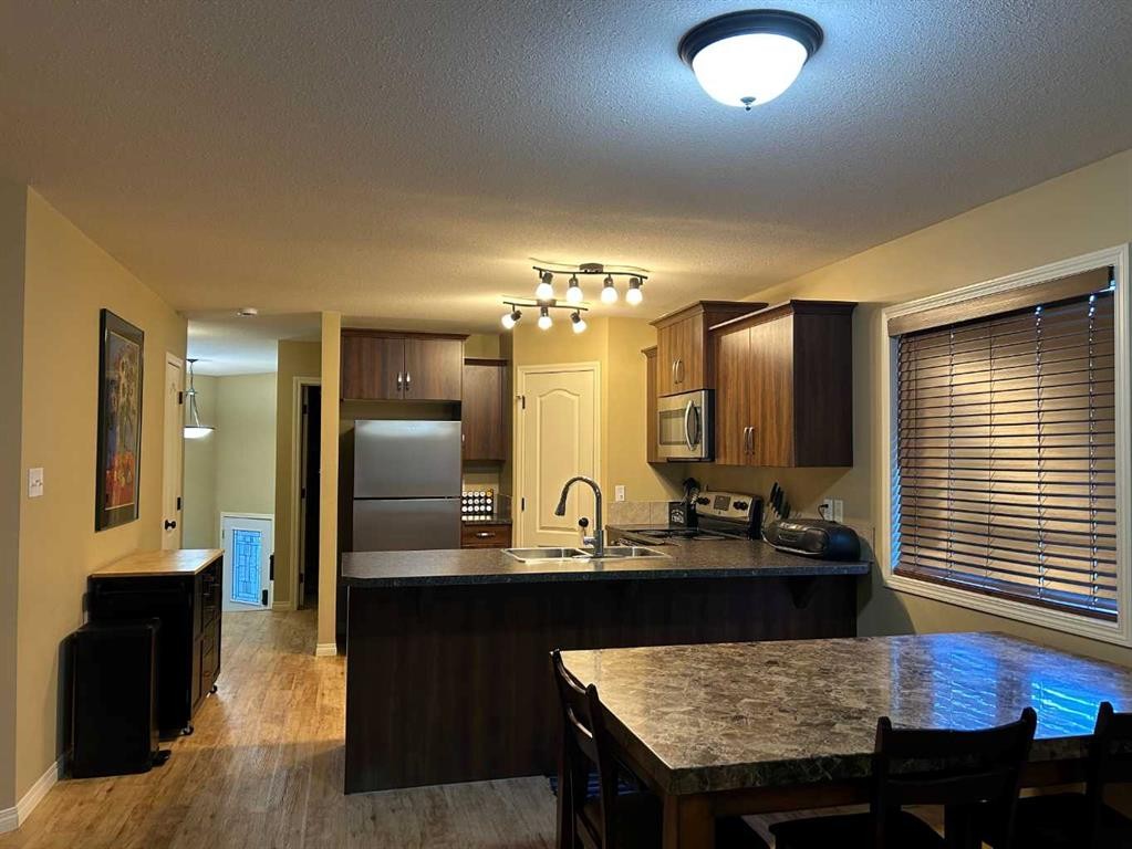5026 41 Street, Taber, AB