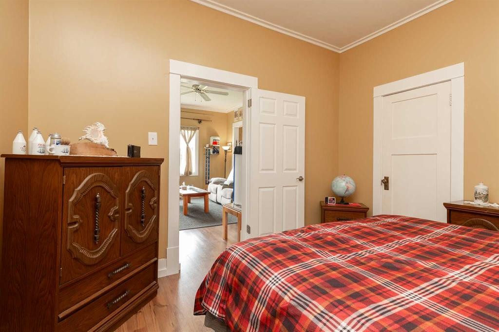 606 5 Street, Warner, AB - Indoor Photo Showing Bedroom