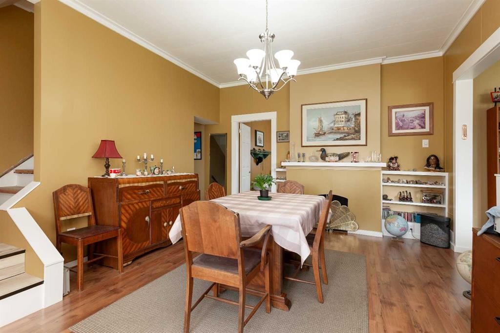 606 5 Street, Warner, AB - Indoor Photo Showing Dining Room