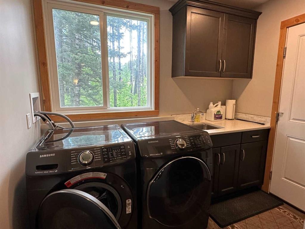 231 Southmore, Blairmore, AB