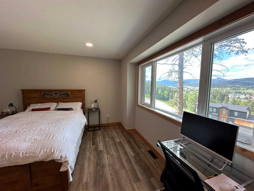 231 Southmore, Blairmore, AB