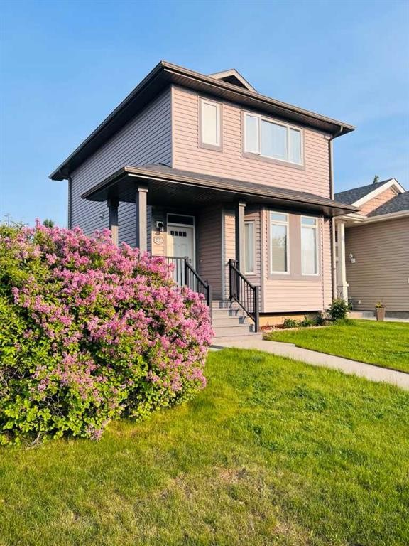 146 Silkstone Road West, Lethbridge, AB - Outdoor