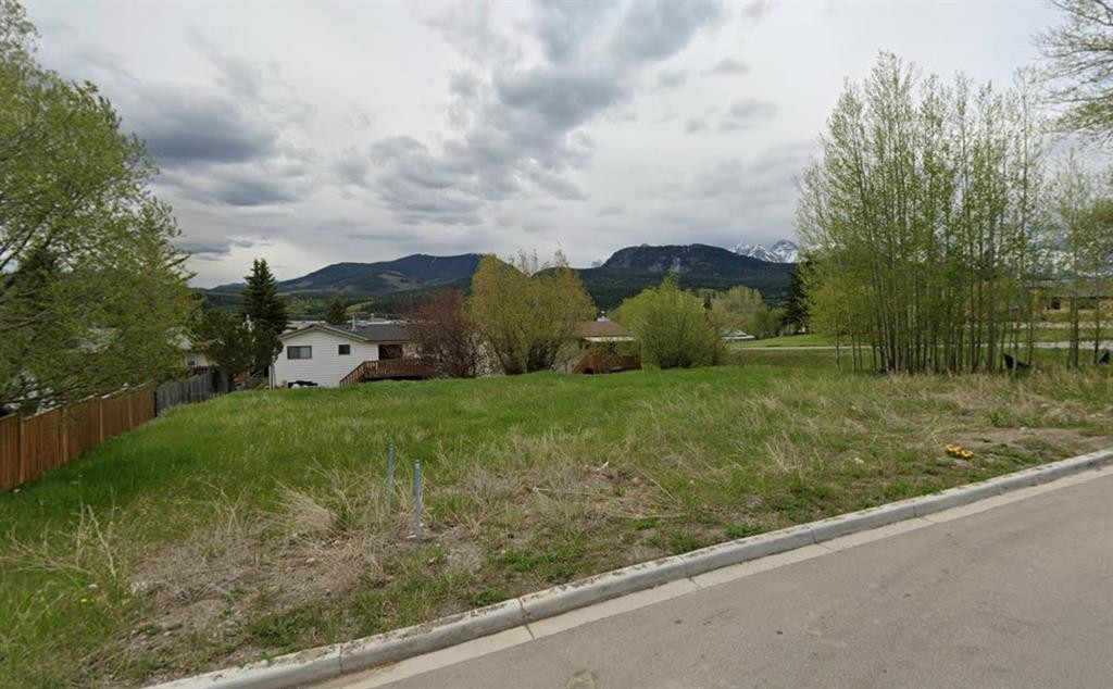 8602 24 Avenue, Coleman, AB