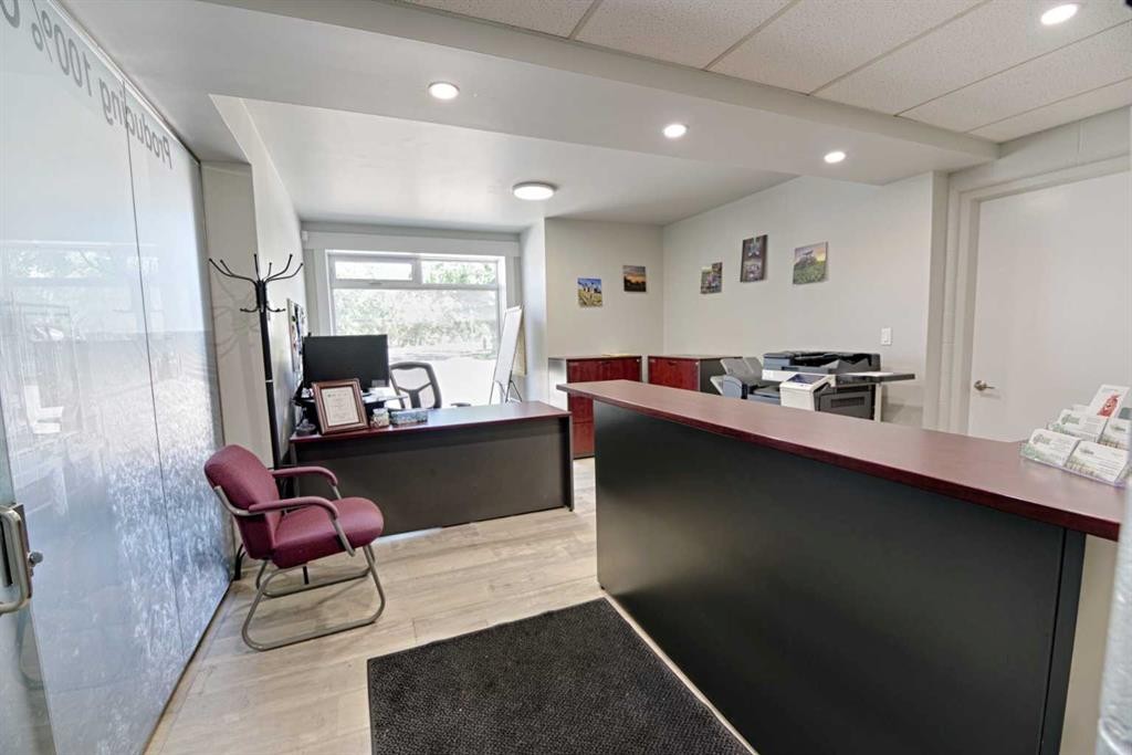 5219 49 Avenue, Taber, AB