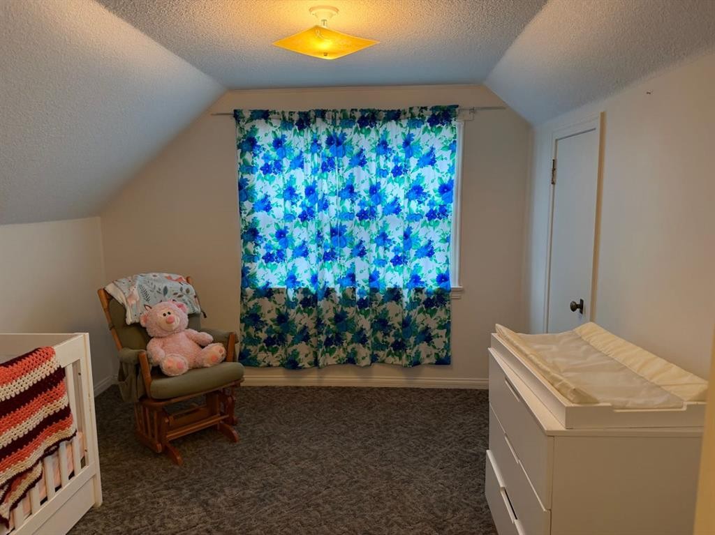 526 51 Avenue, Coalhurst, AB