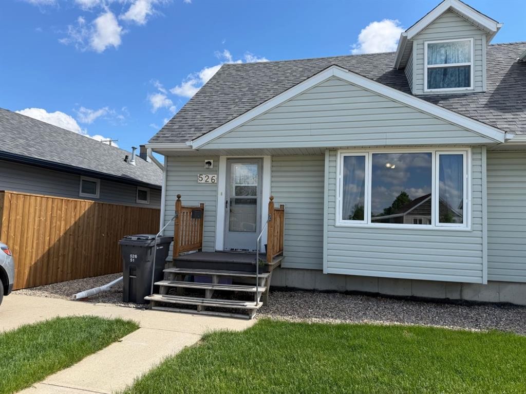 526 51 Avenue, Coalhurst, AB