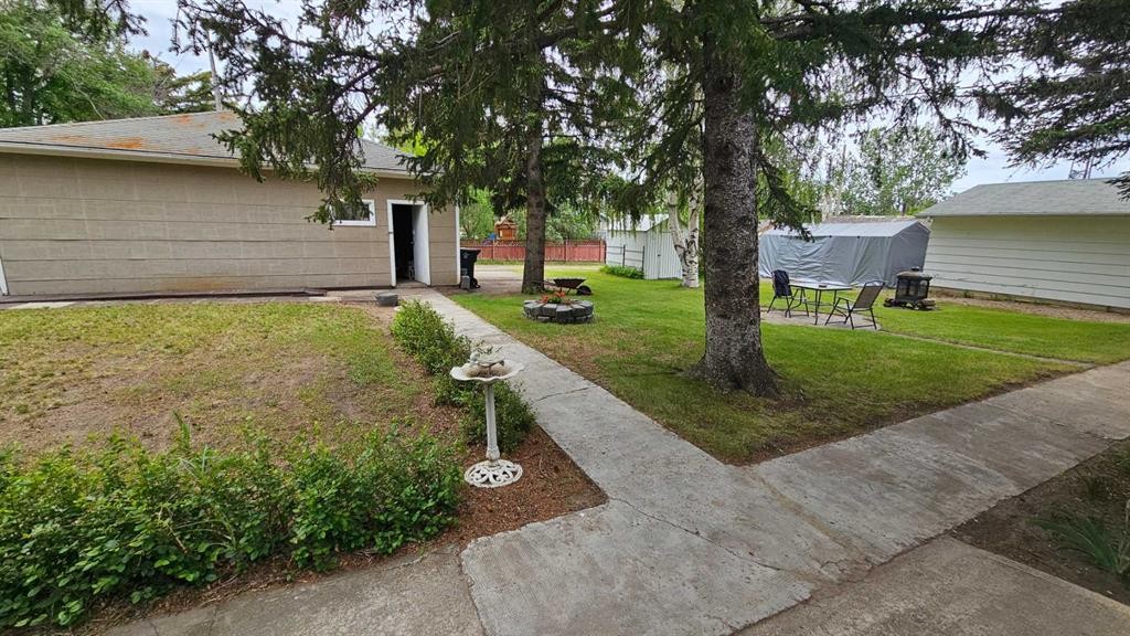 132 5 Avenue Ne, Milk River, AB