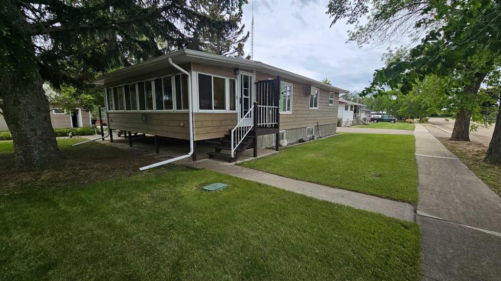132 5 Avenue Ne, Milk River, AB