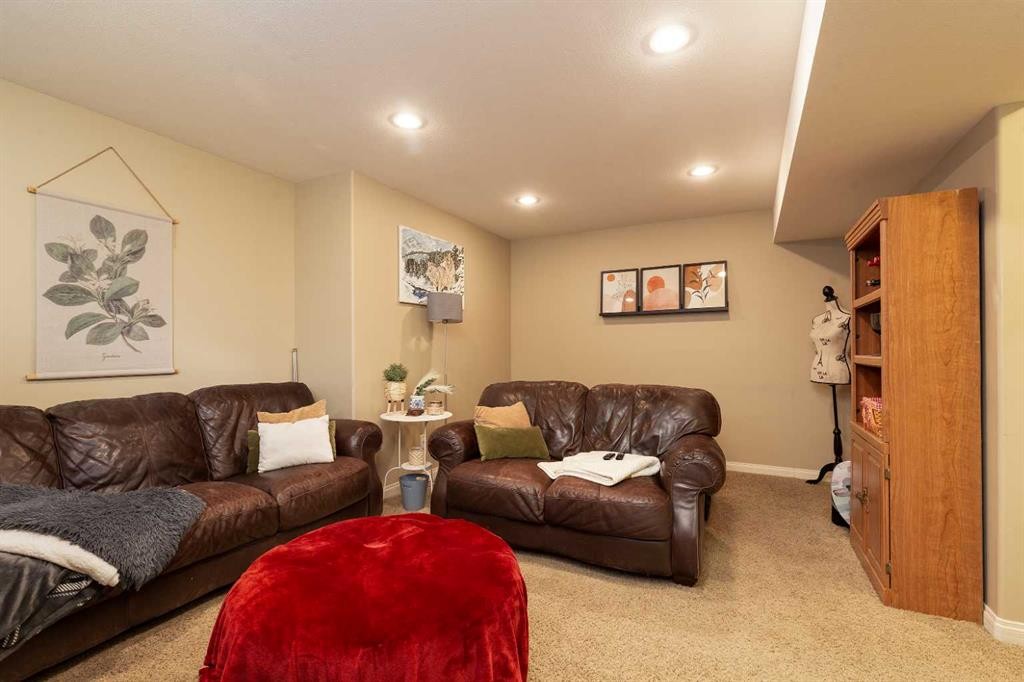 87 Keystone Terrace West, Lethbridge, AB