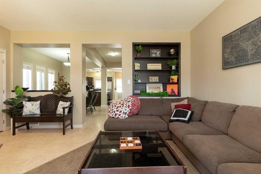87 Keystone Terrace West, Lethbridge, AB