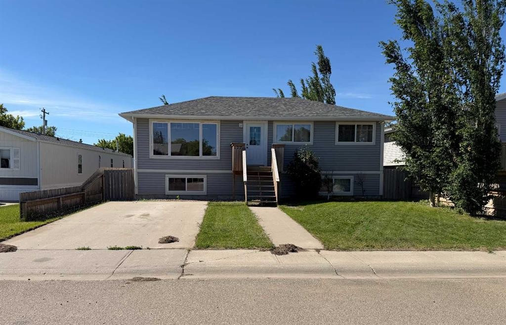 127 2 Avenue North, Vauxhall, AB