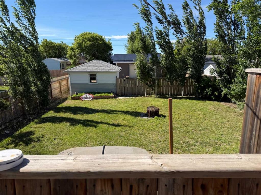 127 2 Avenue North, Vauxhall, AB