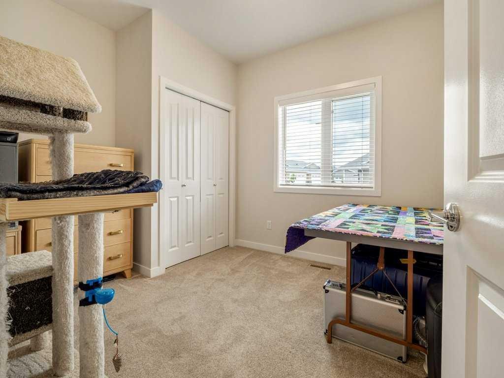 1-322 Northlander Bend West, Lethbridge, AB - Indoor