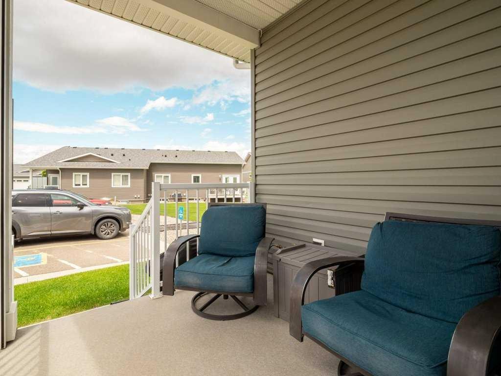 1-322 Northlander Bend West, Lethbridge, AB - Outdoor With Exterior