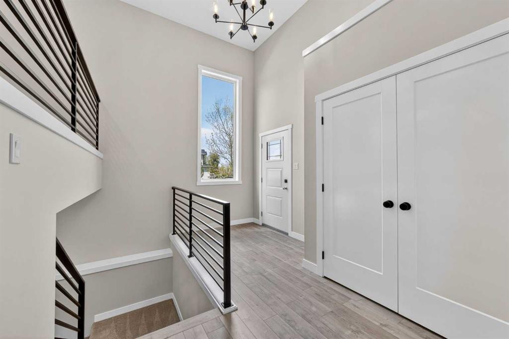 74 Riverpark Boulevard West, Lethbridge, AB - Indoor Photo Showing Other Room