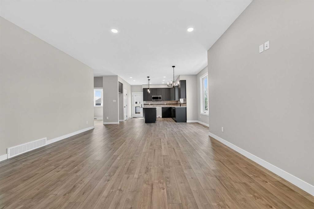 74 Riverpark Boulevard West, Lethbridge, AB - Indoor