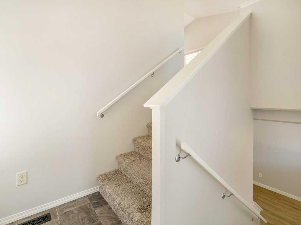 167 Blackwolf Way North, Lethbridge, AB