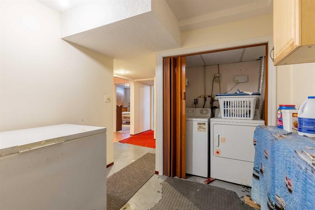 2305 7 Avenue North, Lethbridge, AB