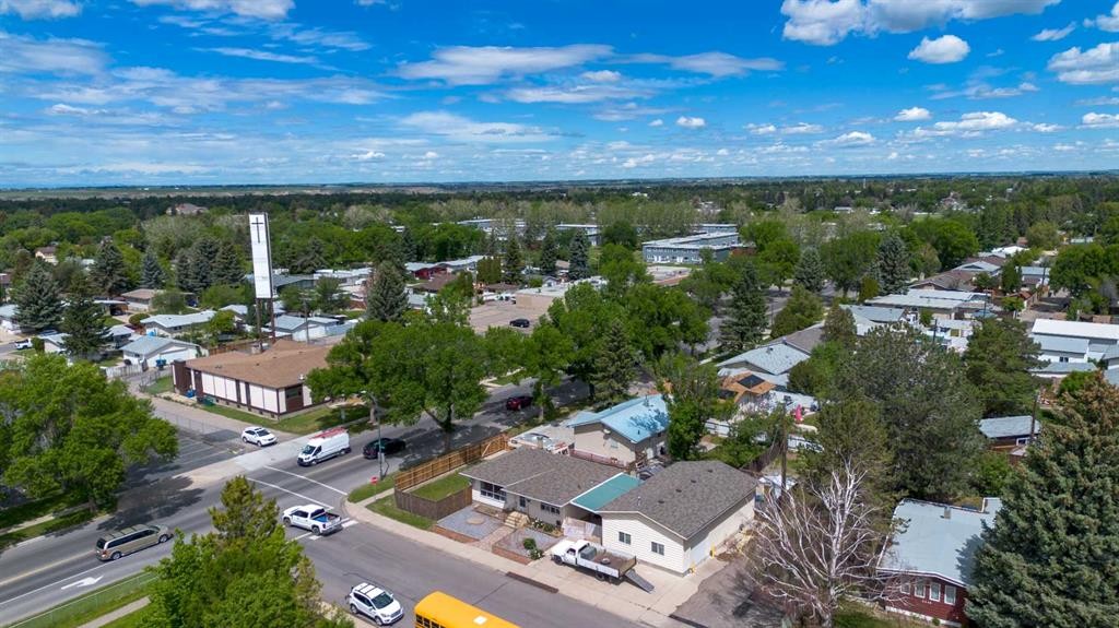 2305 7 Avenue North, Lethbridge, AB