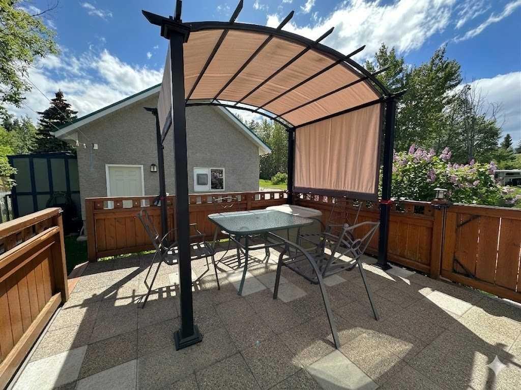 13202 19 Avenue, Blairmore, AB