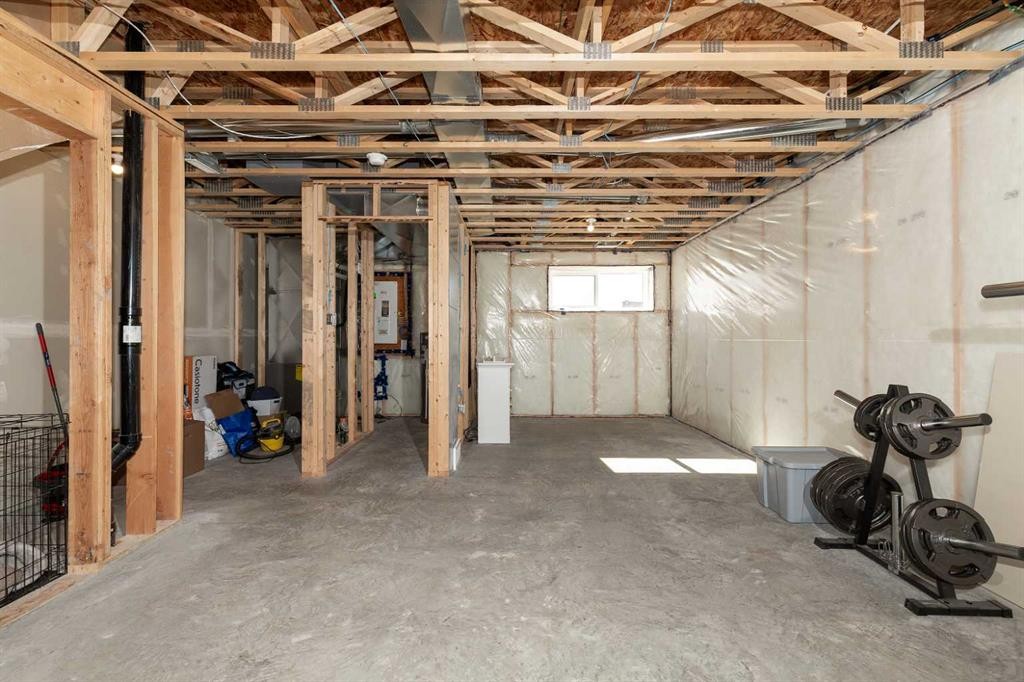 80 Blackwolf Lane North, Lethbridge, AB