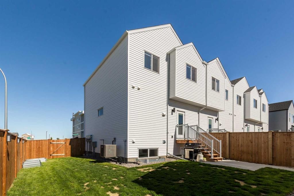 80 Blackwolf Lane North, Lethbridge, AB