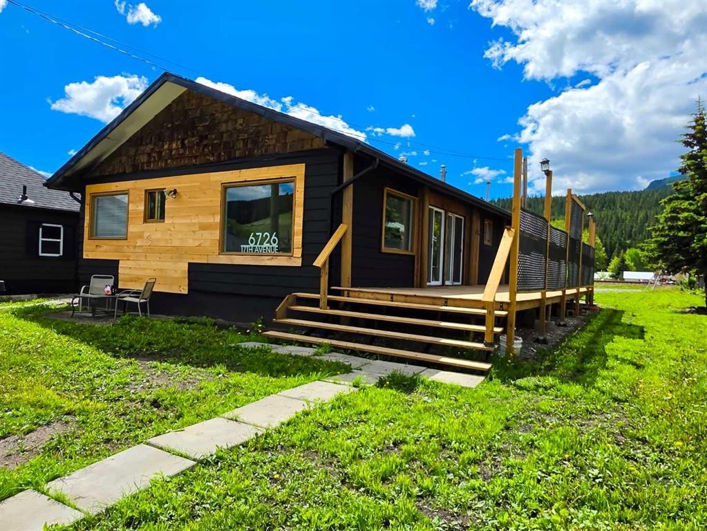 6726 17 Avenue, Coleman, AB - Outdoor