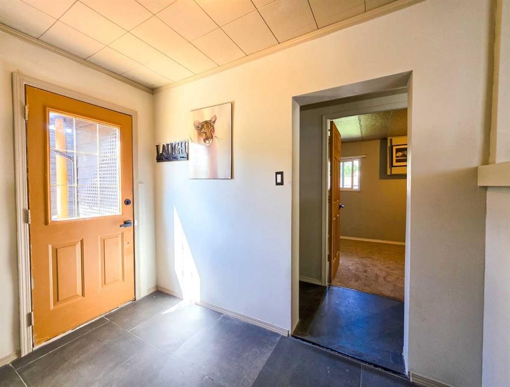 6726 17 Avenue, Coleman, AB - Indoor Photo Showing Other Room