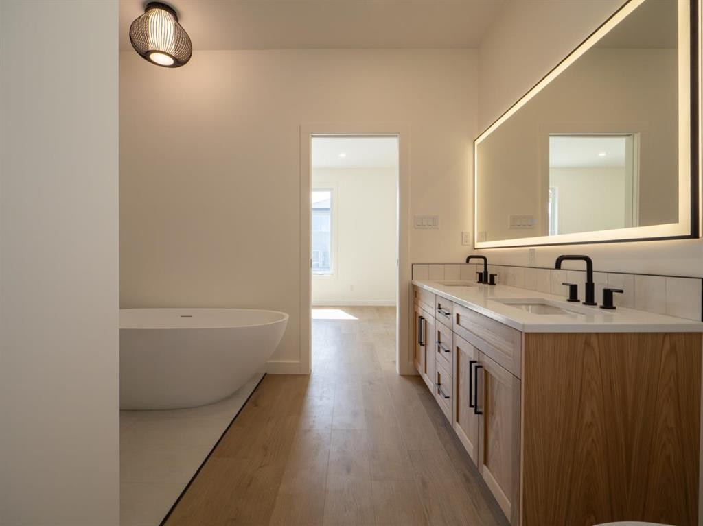 26 Rivergrove Run West, Lethbridge, AB