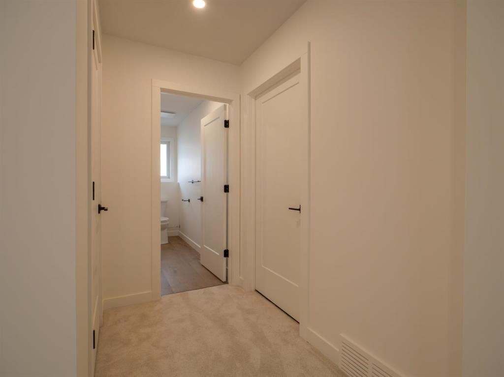 26 Rivergrove Run West, Lethbridge, AB