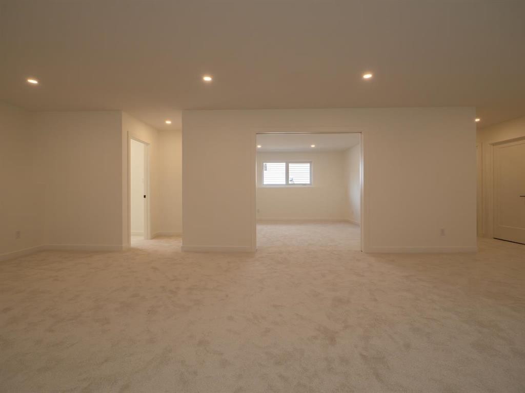 26 Rivergrove Run West, Lethbridge, AB