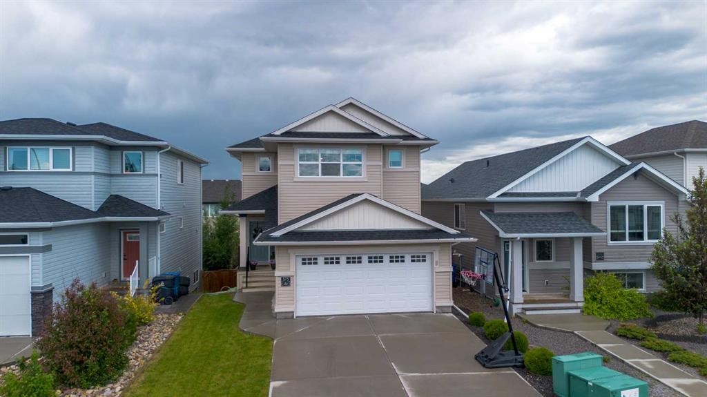 575 Moonlight Lane West, Lethbridge, AB