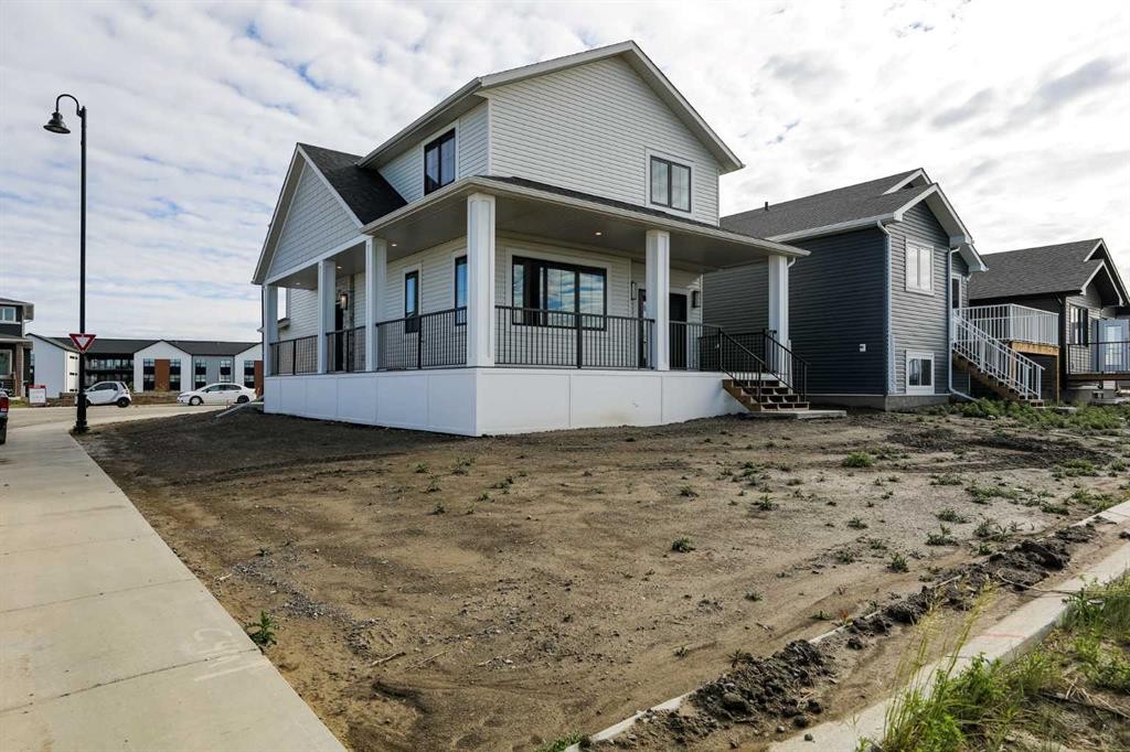 570 Malahat Green West, Lethbridge, AB