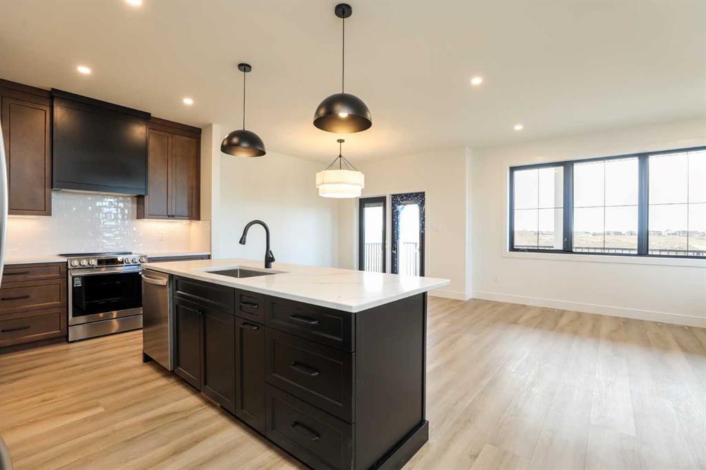 570 Malahat Green West, Lethbridge, AB
