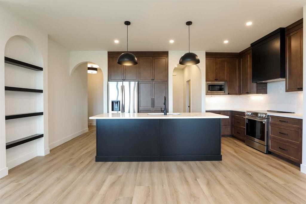 570 Malahat Green West, Lethbridge, AB