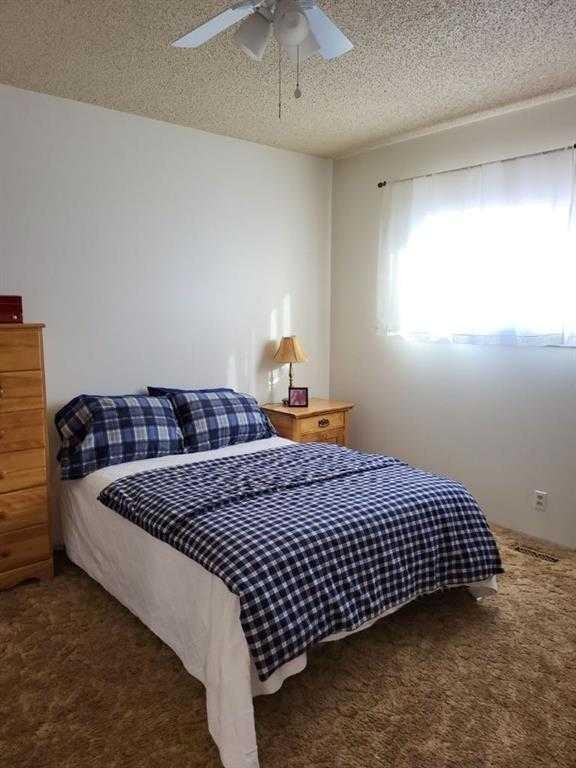 301 1St Avenue North, Coutts, AB