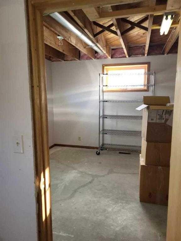 301 1St Avenue North, Coutts, AB