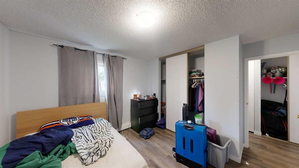 102-401 Columbia Boulevard West, Lethbridge, AB