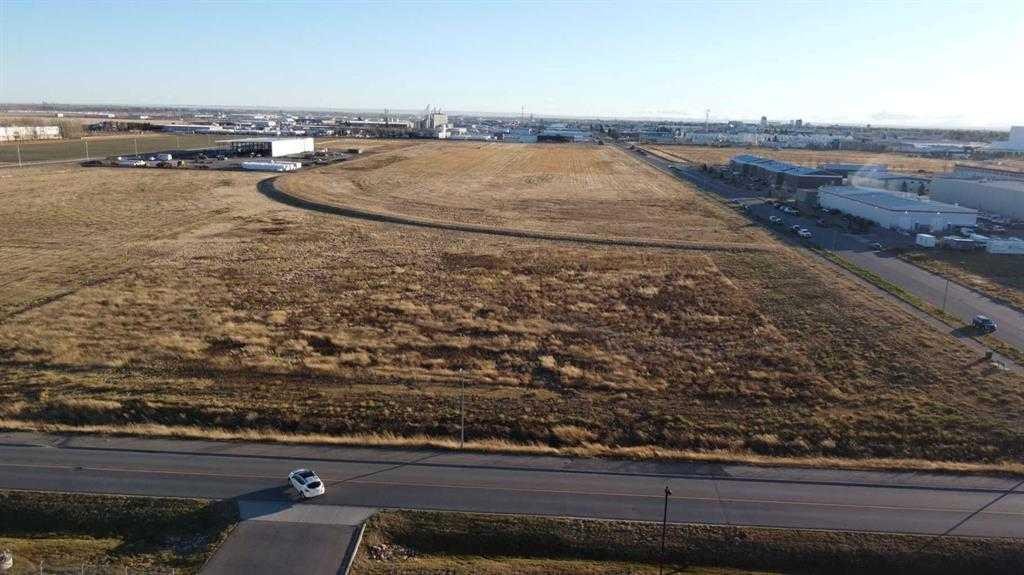 3419 36 Street North, Lethbridge, AB