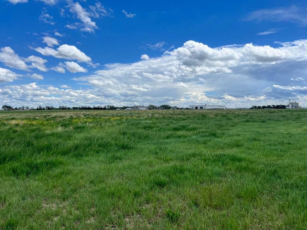 3419 36 Street North, Lethbridge, AB