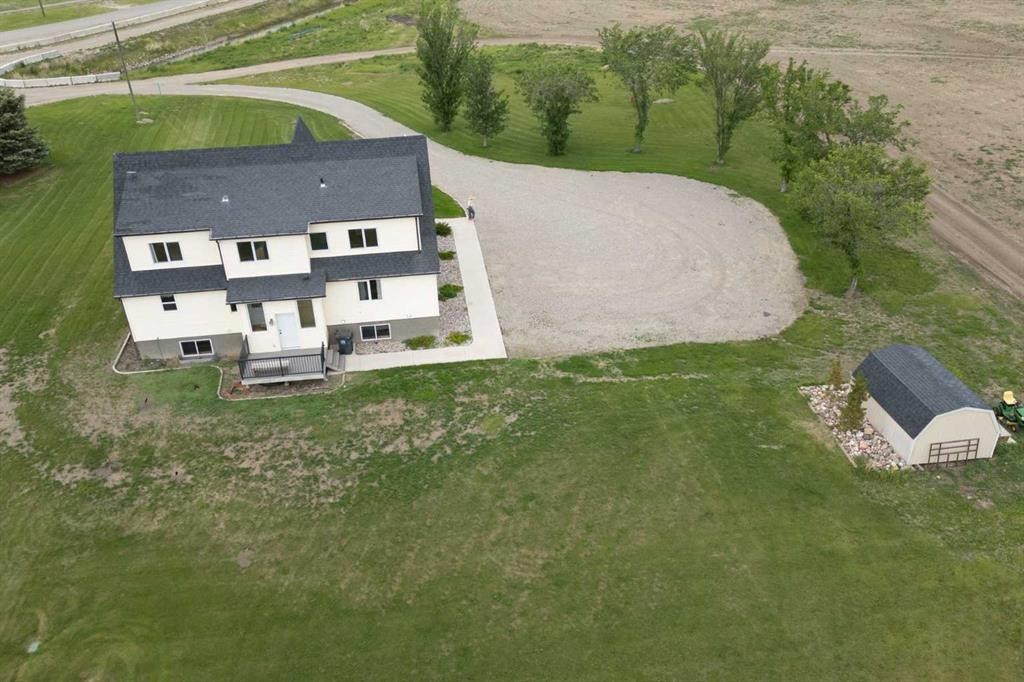 12 Aspen Arbor, Raymond, AB