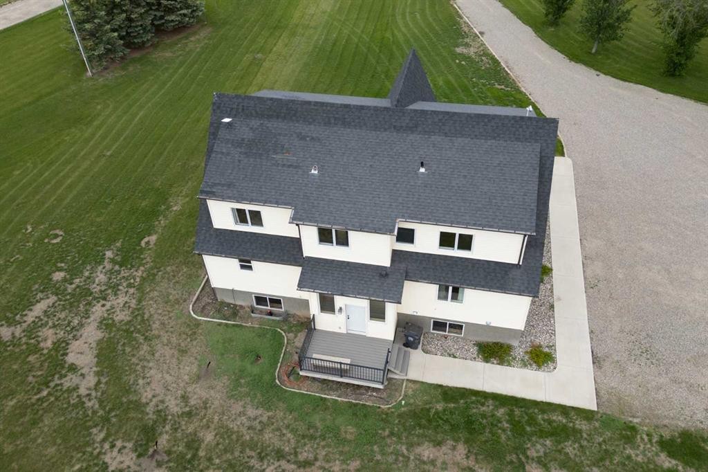 12 Aspen Arbor, Raymond, AB