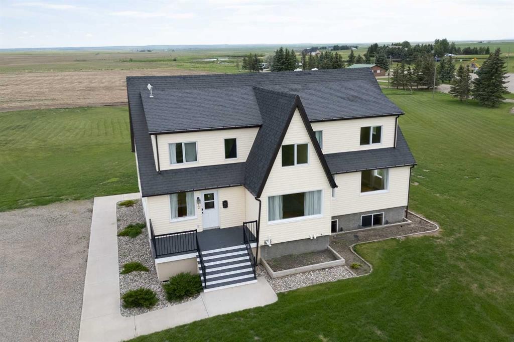 12 Aspen Arbor, Raymond, AB