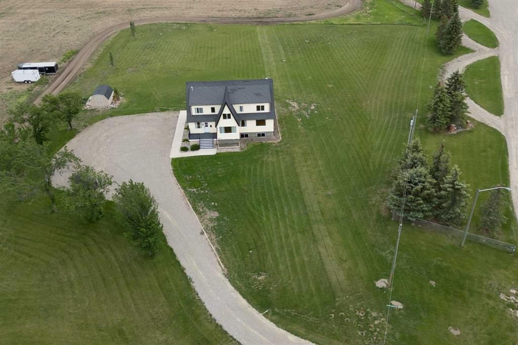 12 Aspen Arbor, Raymond, AB