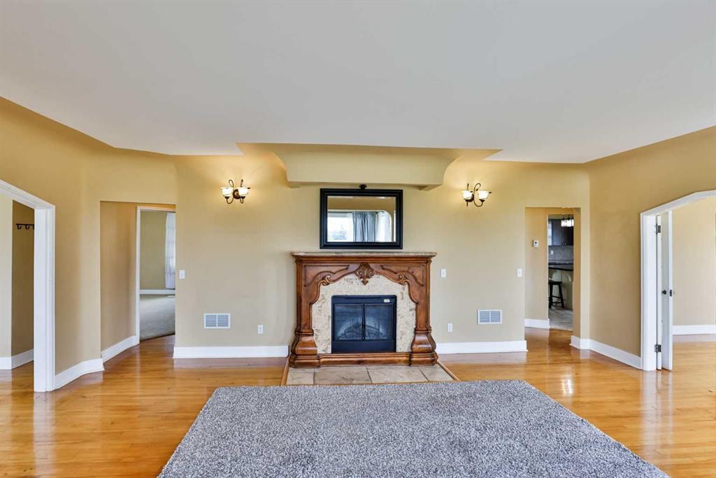 12 Aspen Arbor, Raymond, AB